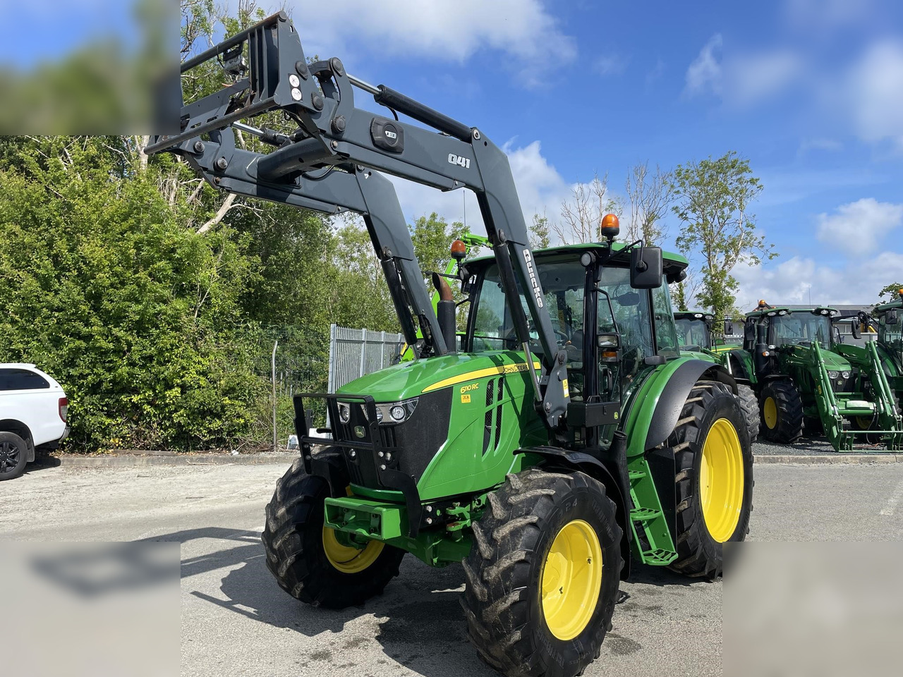 2015 JOHN DEERE 6110RC - טרקטור חקלאי: תמונה 2 2015 JOHN DEERE 6110RC - טרקטור חקלאי: תמונה 2