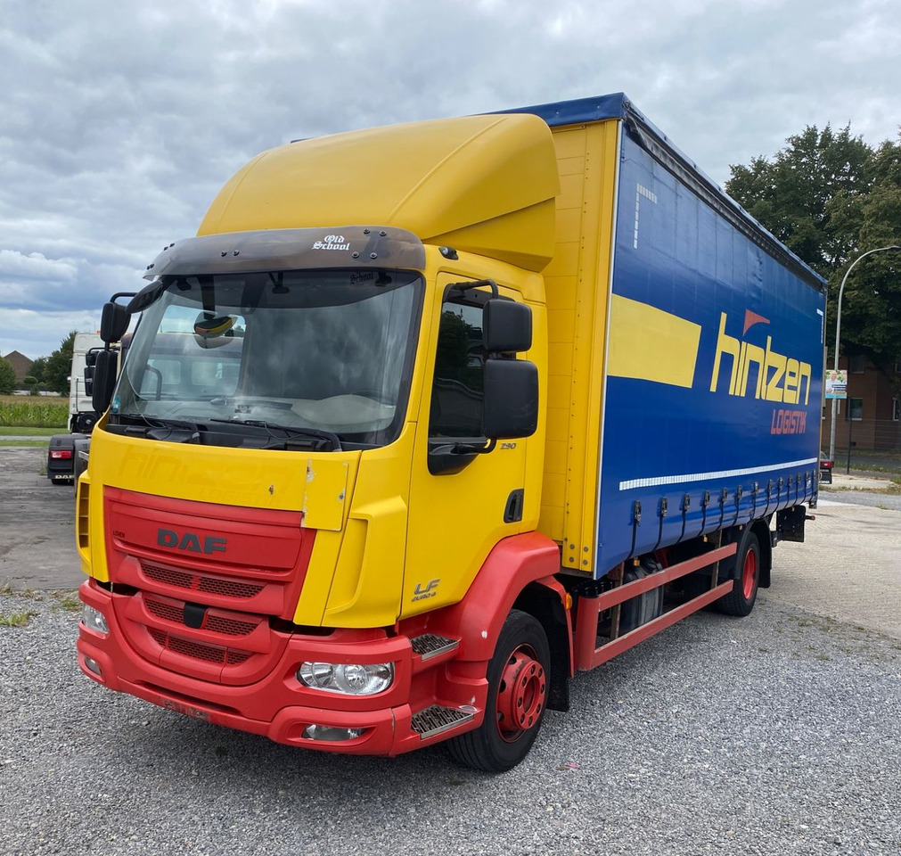 DAF LF 14.290 Pritsche mit LBW - משאית וילונות צד: תמונה 1 DAF LF 14.290 Pritsche mit LBW - משאית וילונות צד: תמונה 1