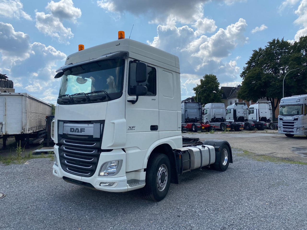 DAF XF 510 SC mit Kipphydr. - יחידת טרקטור: תמונה 1 DAF XF 510 SC mit Kipphydr. - יחידת טרקטור: תמונה 1