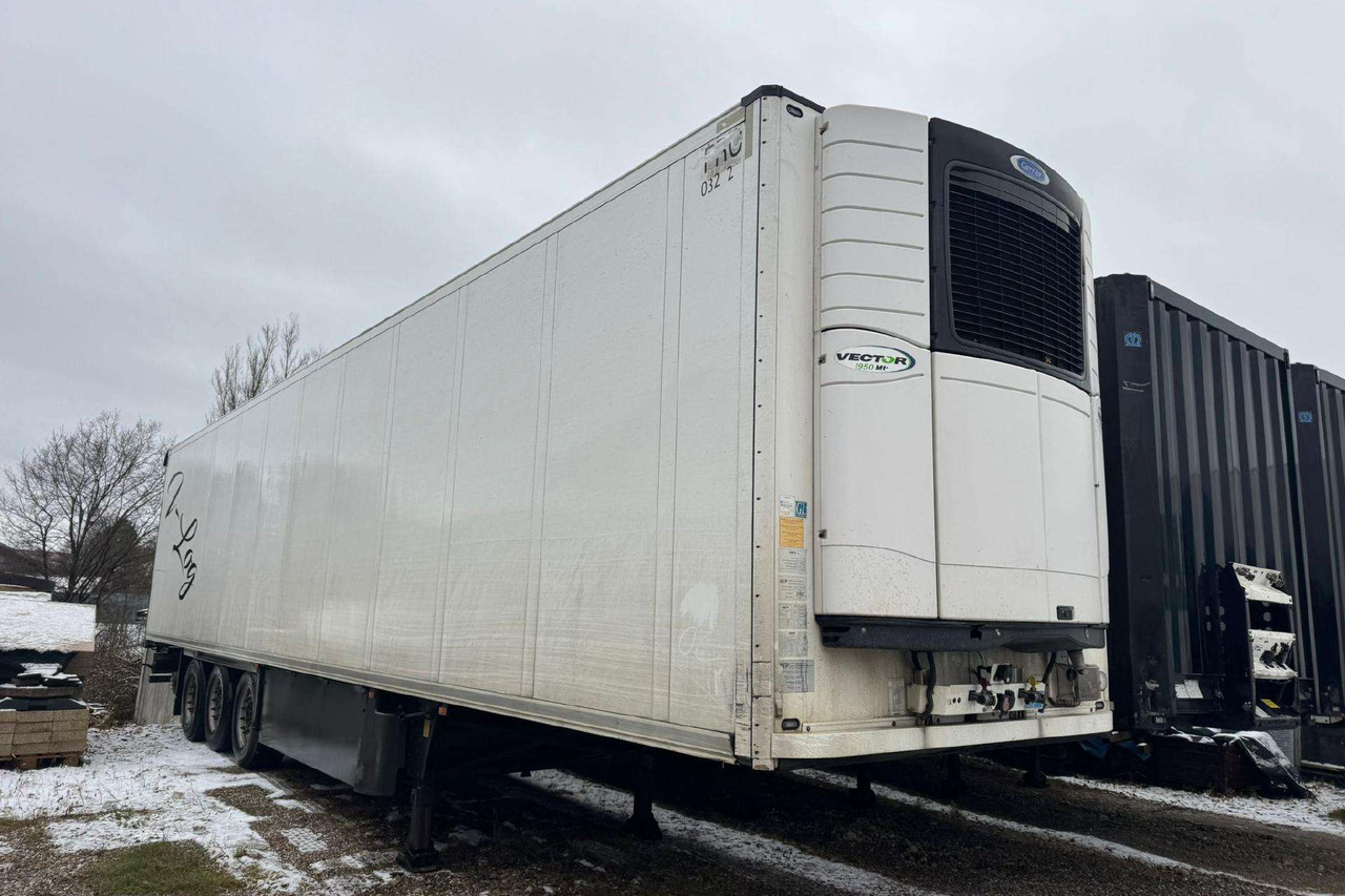 Schmitz Standart 7 cm multitemp - סמיטריילר עם קירור: תמונה 1 Schmitz Standart 7 cm multitemp - סמיטריילר עם קירור: תמונה 1