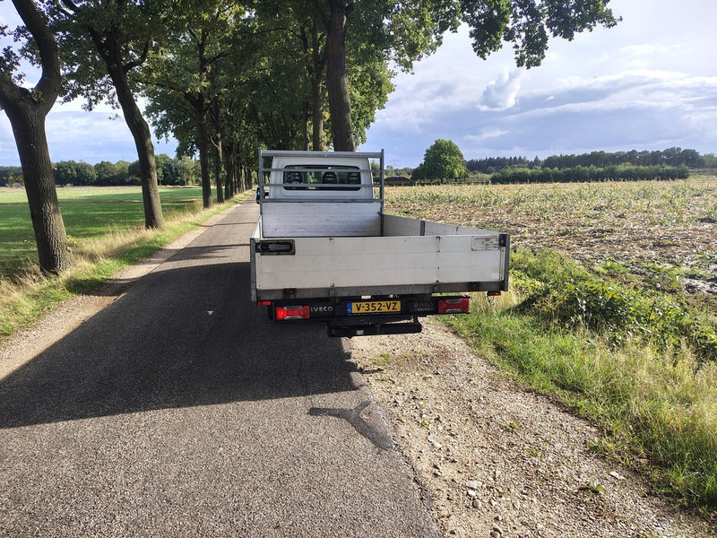 Iveco Daily 35C180 - כלי רכב מסחרי במיטה שטוחה: תמונה 5 Iveco Daily 35C180 - כלי רכב מסחרי במיטה שטוחה: תמונה 5