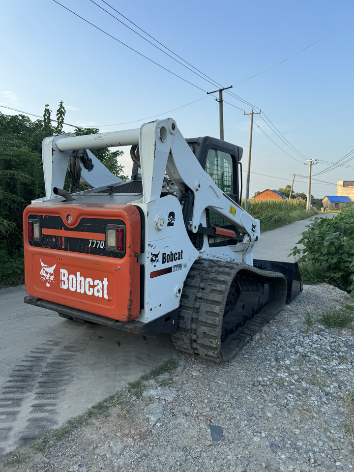 BOBCAT T770 skid steer loader American original Mining/Agriculture/Urban Construction - מעמיס רצועות קומפקטי: תמונה 3 BOBCAT T770 skid steer loader American original Mining/Agriculture/Urban Construction - מעמיס רצועות קומפקטי: תמונה 3
