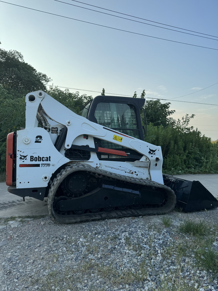 BOBCAT T770 skid steer loader American original Mining/Agriculture/Urban Construction - מעמיס רצועות קומפקטי: תמונה 5 BOBCAT T770 skid steer loader American original Mining/Agriculture/Urban Construction - מעמיס רצועות קומפקטי: תמונה 5