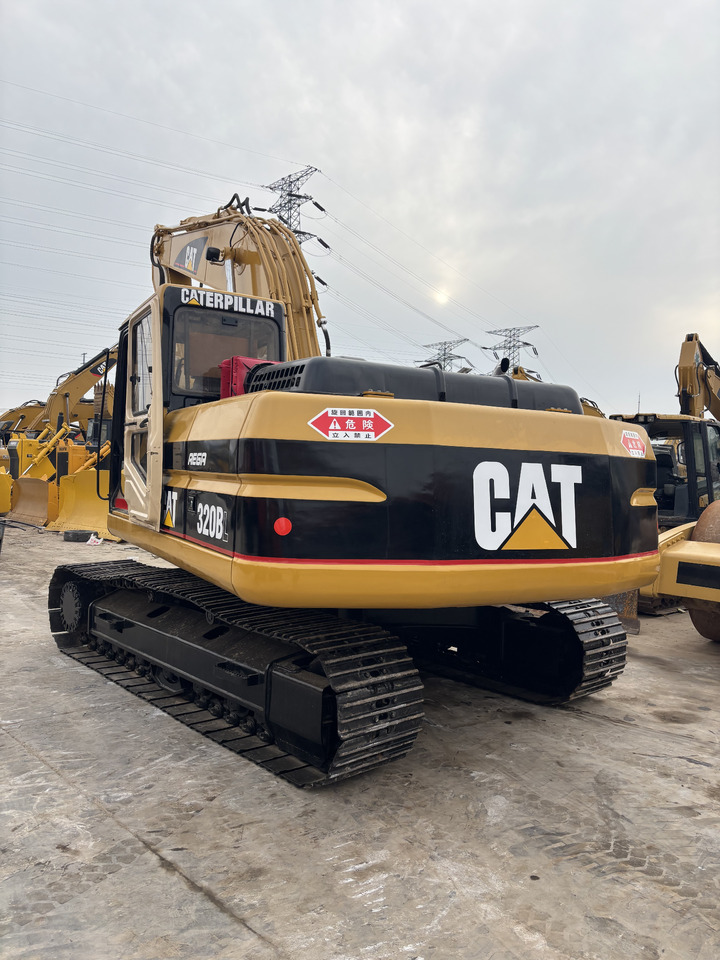 CATERPILLAR 320BL used excavator low price for sale - מחפר סורק: תמונה 2 CATERPILLAR 320BL used excavator low price for sale - מחפר סורק: תמונה 2