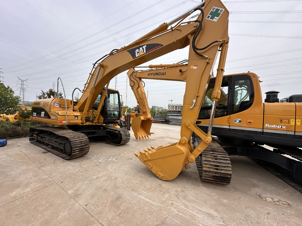 CATERPILLAR 320CL used excavator good condition for sale - מחפר סורק: תמונה 2 CATERPILLAR 320CL used excavator good condition for sale - מחפר סורק: תמונה 2