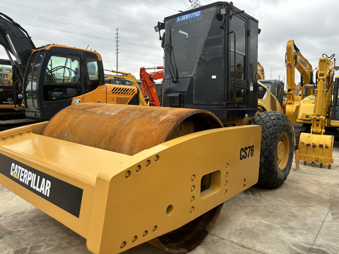 CATERPILLAR CS76 road roller Road construction - מדחס: תמונה 2 CATERPILLAR CS76 road roller Road construction - מדחס: תמונה 2