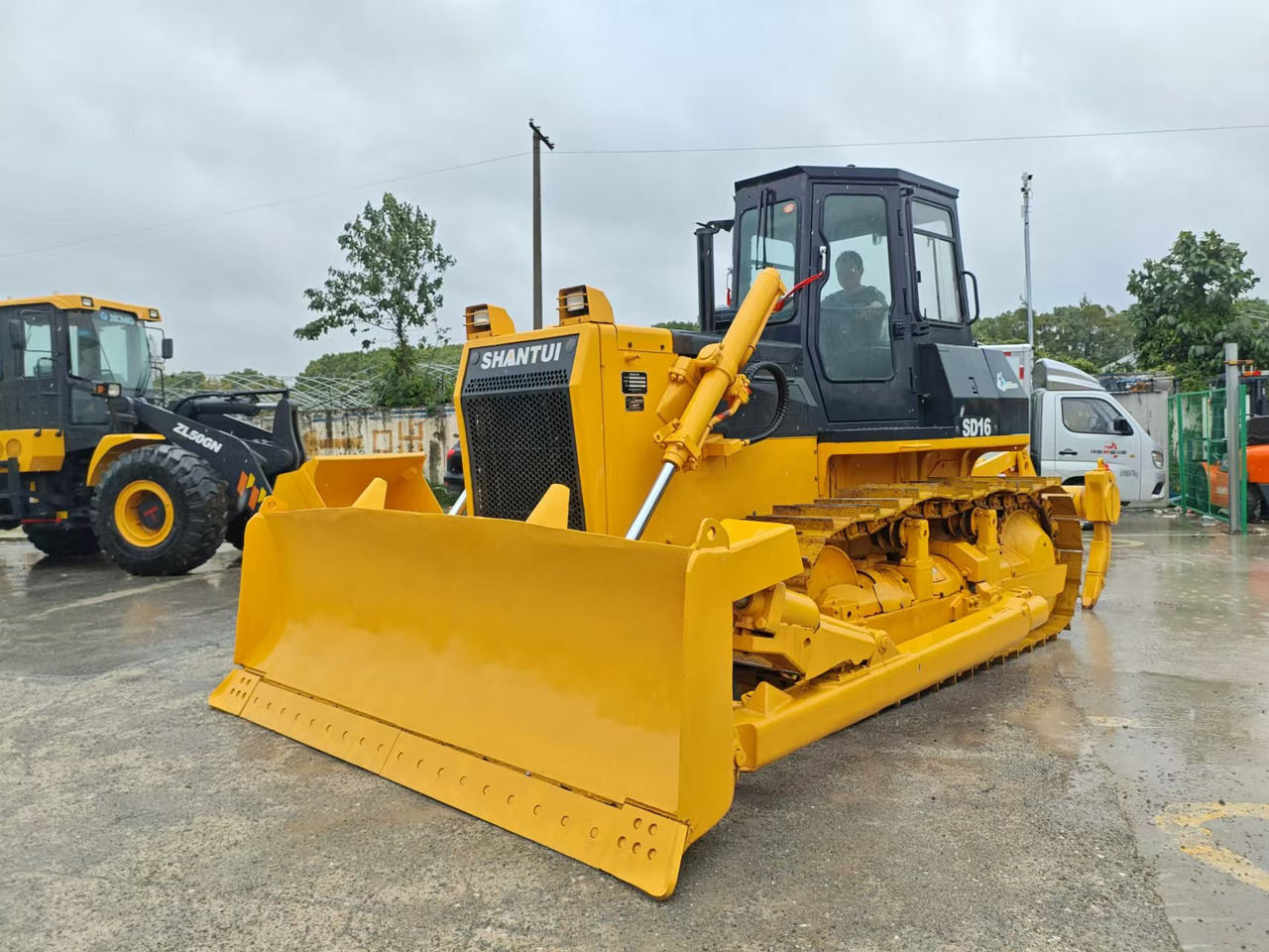 SHANTUI sd16 bullldozer made in china low price for sale - דחפור: תמונה 3 SHANTUI sd16 bullldozer made in china low price for sale - דחפור: תמונה 3