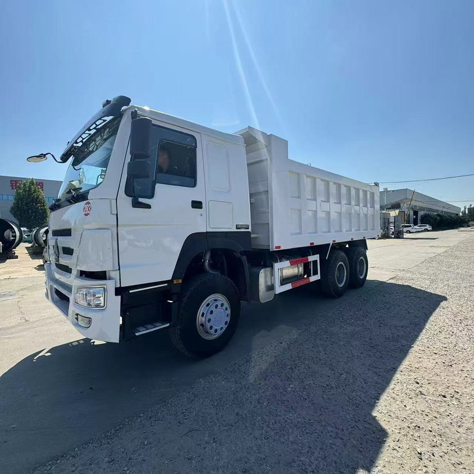 SINOTRUK howo 371 6x4 dump truck - מסיר פסולת: תמונה 1 SINOTRUK howo 371 6x4 dump truck - מסיר פסולת: תמונה 1