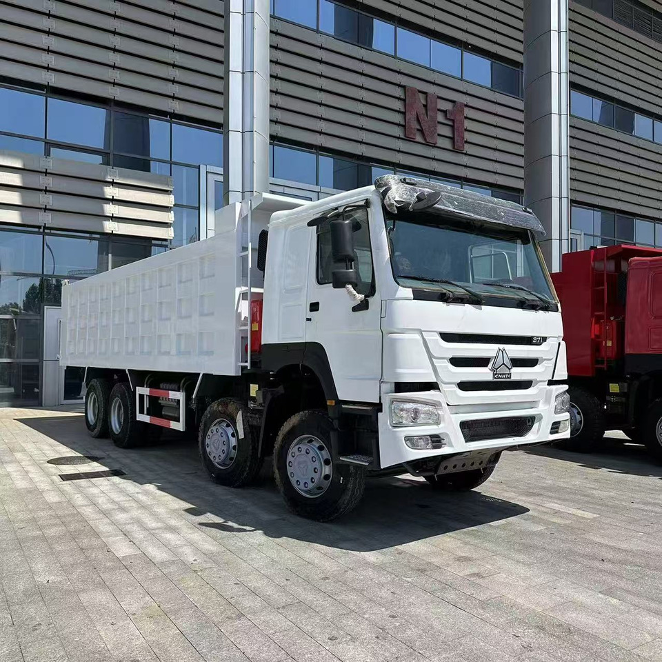 SINOTRUK howo 371 8x4 dump truck - מסיר פסולת: תמונה 4 SINOTRUK howo 371 8x4 dump truck - מסיר פסולת: תמונה 4