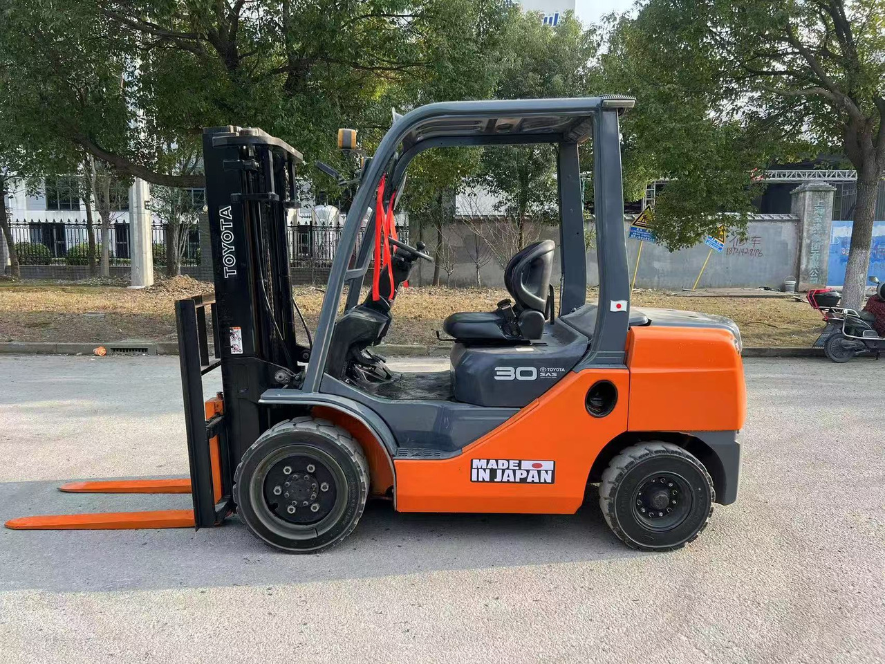 TOYOTA 3 ton 8F used japan brand diesel forklift - מלגזת סולר: תמונה 3 TOYOTA 3 ton 8F used japan brand diesel forklift - מלגזת סולר: תמונה 3