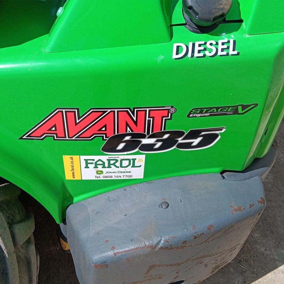 Avant 635 - מעמיס קומפקטי: תמונה 3 Avant 635 - מעמיס קומפקטי: תמונה 3