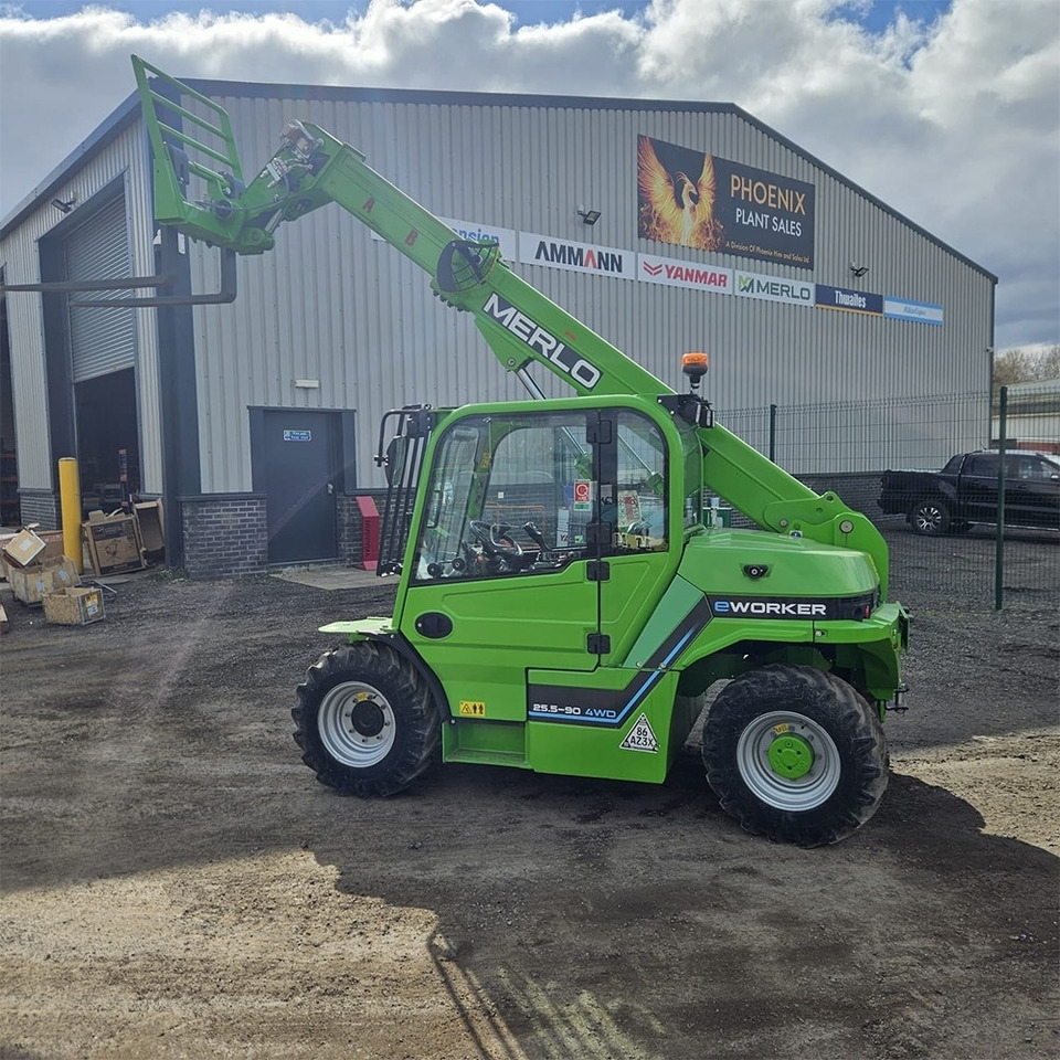 Merlo EW25.5 - מפעיל טלסקופי: תמונה 1 Merlo EW25.5 - מפעיל טלסקופי: תמונה 1