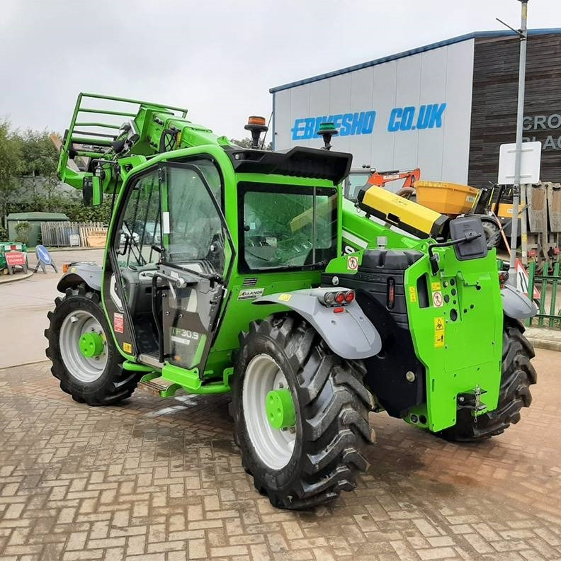 Merlo TF 30.9 - מפעיל טלסקופי: תמונה 3 Merlo TF 30.9 - מפעיל טלסקופי: תמונה 3