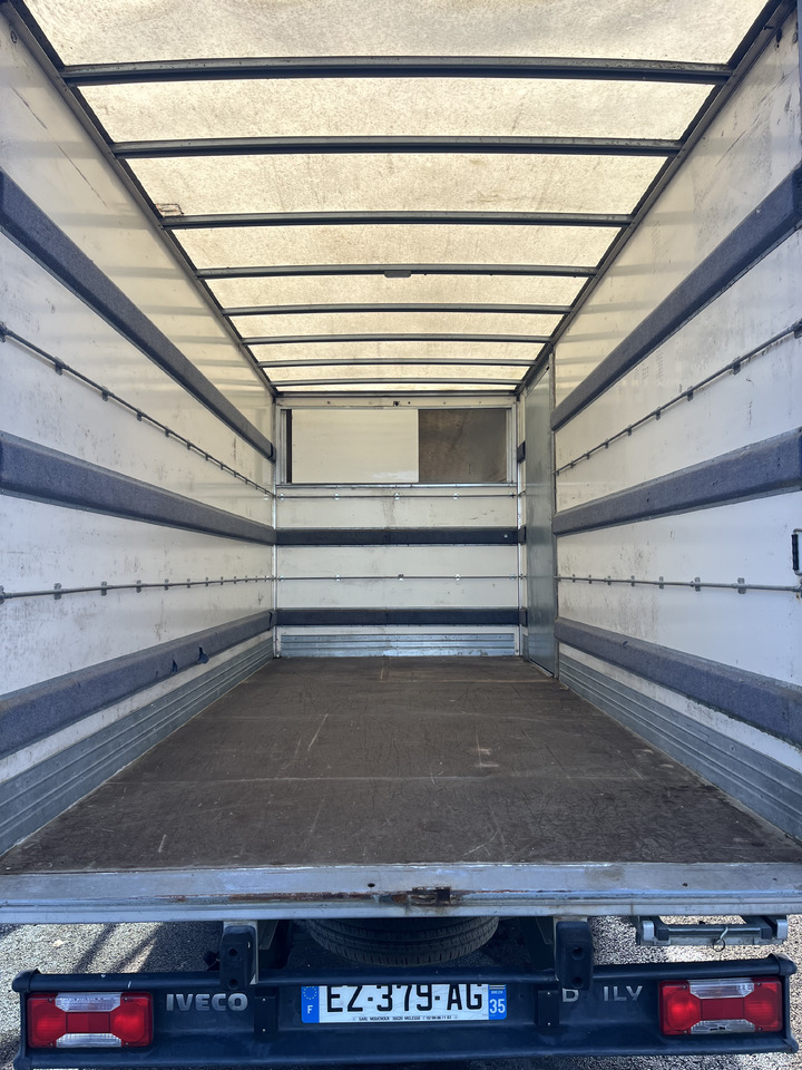 IVECO DAILY - כלי רכב מסחרי עם תיבה: תמונה 5 IVECO DAILY - כלי רכב מסחרי עם תיבה: תמונה 5