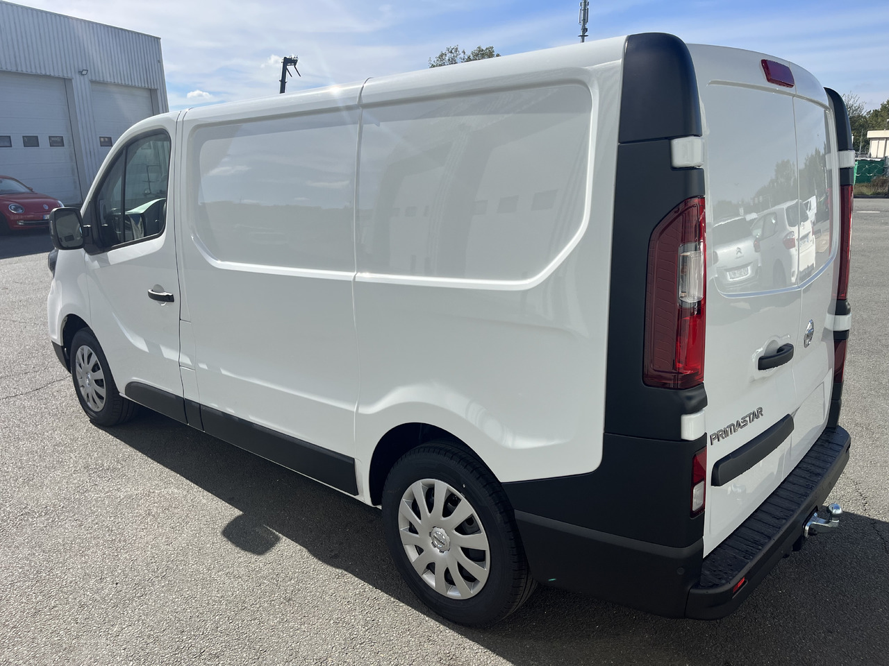 NISSAN Primastar NV300 2.0DCI130 Acenta L1H1 - כלי רכב מסחרי עם לוח: תמונה 3 NISSAN Primastar NV300 2.0DCI130 Acenta L1H1 - כלי רכב מסחרי עם לוח: תמונה 3
