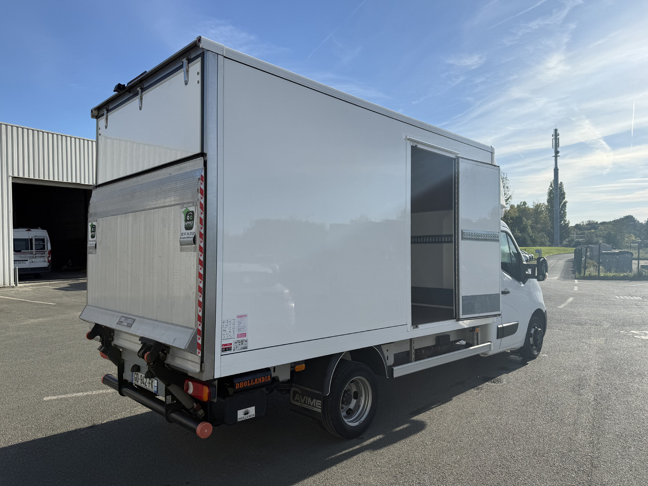 OPEL MOVANO - כלי רכב מסחרי עם תיבה: תמונה 5 OPEL MOVANO - כלי רכב מסחרי עם תיבה: תמונה 5