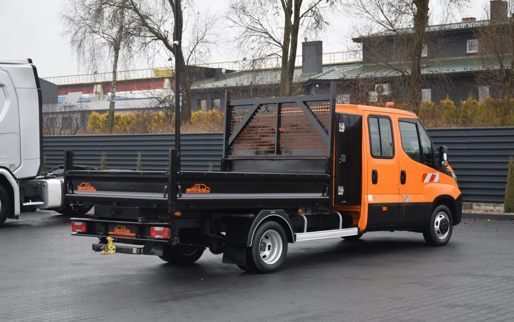 Iveco Daily - מיניבוס, כלי רכב מסחרי לנוסעים: תמונה 5 Iveco Daily - מיניבוס, כלי רכב מסחרי לנוסעים: תמונה 5