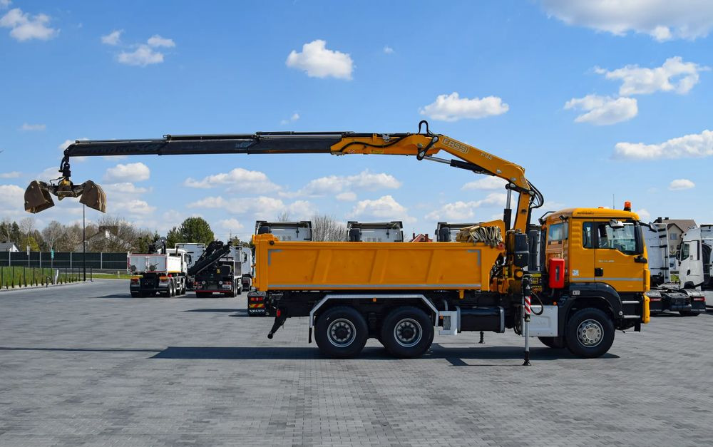 MAN TGS 26.400 / 6x4 / EURO 6 / UDT / HDS FASSI 165 / WYSUW x3 / ROTATOR / CHWYTAK / STEROWANIE RADIOWE / WZMOCNIONA RAMA / WYWROTKA / HYDROBURTA / AUTOMAT / 2017 / NOWE OPONY - 100% / NISKI PRZEBIEG - מזהיר, משאית מנוף: תמונה 4 MAN TGS 26.400 / 6x4 / EURO 6 / UDT / HDS FASSI 165 / WYSUW x3 / ROTATOR / CHWYTAK / STEROWANIE RADIOWE / WZMOCNIONA RAMA / WYWROTKA / HYDROBURTA / AUTOMAT / 2017 / NOWE OPONY - 100% / NISKI PRZEBIEG - מזהיר, משאית מנוף: תמונה 4