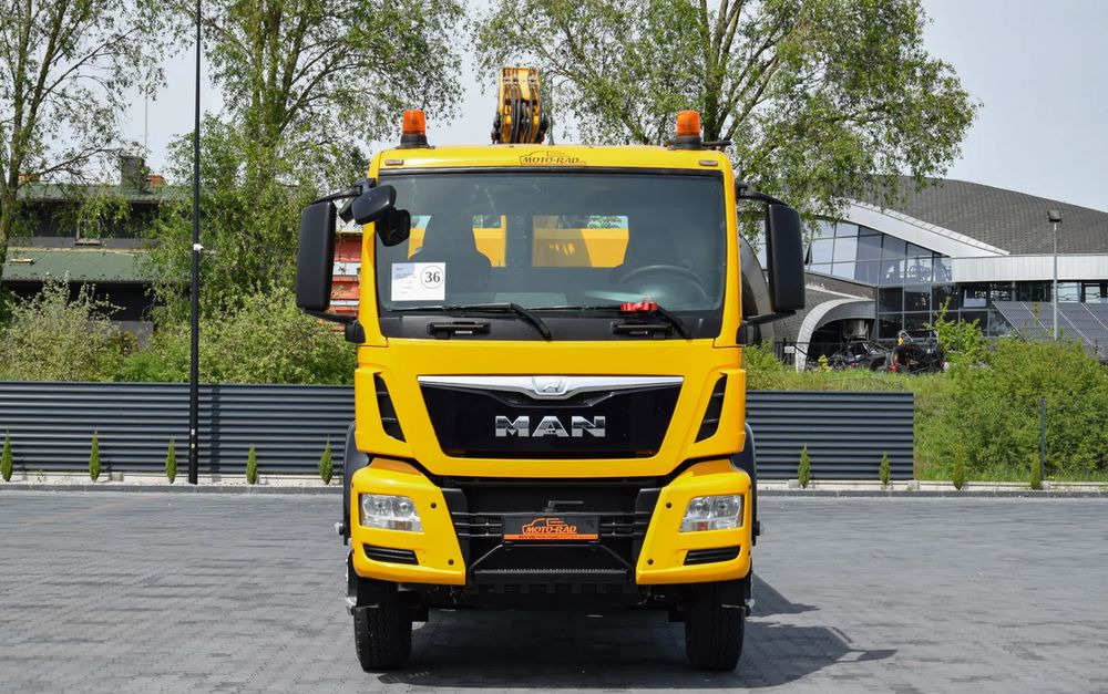 MAN TGS 26.400 / 6x4 / EURO 6 / UDT / HDS FASSI 165 / WYSUW x3 / ROTATOR / CHWYTAK / STEROWANIE RADIOWE / WZMOCNIONA RAMA / WYWROTKA / HYDROBURTA / AUTOMAT / 2017 / NOWE OPONY - 100% / NISKI PRZEBIEG - מכונות אחרות: תמונה 2 MAN TGS 26.400 / 6x4 / EURO 6 / UDT / HDS FASSI 165 / WYSUW x3 / ROTATOR / CHWYTAK / STEROWANIE RADIOWE / WZMOCNIONA RAMA / WYWROTKA / HYDROBURTA / AUTOMAT / 2017 / NOWE OPONY - 100% / NISKI PRZEBIEG - מכונות אחרות: תמונה 2