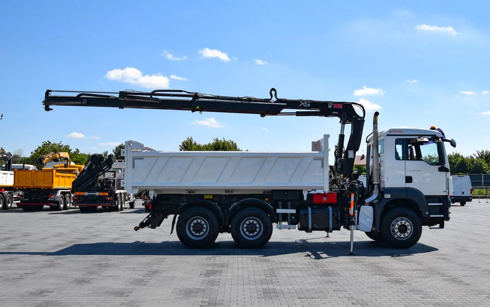 MAN TGS 33.360 / 6x4 / HDS HIAB 122 E-2 HIDUO / STEROWANIE RADIOWE / WYWROTKA / HYDROBURTA / AUTOMAT / KLIMA / TEMPOMAT / KAMERA COFANIA / SPROWADZONY - מזהיר, משאית מנוף: תמונה 4 MAN TGS 33.360 / 6x4 / HDS HIAB 122 E-2 HIDUO / STEROWANIE RADIOWE / WYWROTKA / HYDROBURTA / AUTOMAT / KLIMA / TEMPOMAT / KAMERA COFANIA / SPROWADZONY - מזהיר, משאית מנוף: תמונה 4