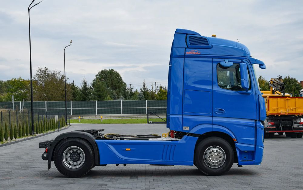 Mercedes-Benz ACTROS 1851 / EURO 6 / BIGSPACE / HYDRAULIKA / RETARDER / FULL SPILERY / SERWISOWANY / SPROWADZONY - יחידת טרקטור: תמונה 4 Mercedes-Benz ACTROS 1851 / EURO 6 / BIGSPACE / HYDRAULIKA / RETARDER / FULL SPILERY / SERWISOWANY / SPROWADZONY - יחידת טרקטור: תמונה 4