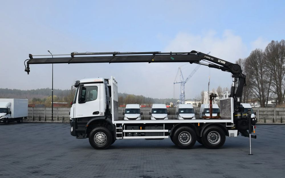 משאית צד נופל/ שטוחה, משאית מנוף Mercedes-Benz AROCS 2636 / 6x4 / HIAB X-HIPRO 192 E-3 / WYSUW x3 / ROTATOR / STEROWANIE RADIOWE / UDT / PODPORY HYDRAULICZNE / AUTOMAT / KAMERA COFANIA / NISKI PRZEBIEG / SPROWADZONY: תמונה 17