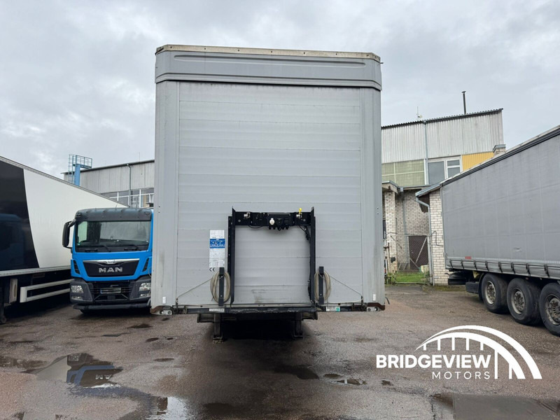 Kögel S 24 - סמיטריילר עם וילונות צד: תמונה 1 Kögel S 24 - סמיטריילר עם וילונות צד: תמונה 1