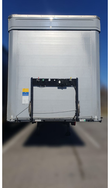 Kögel S-24 - סמיטריילר עם וילונות צד: תמונה 4 Kögel S-24 - סמיטריילר עם וילונות צד: תמונה 4