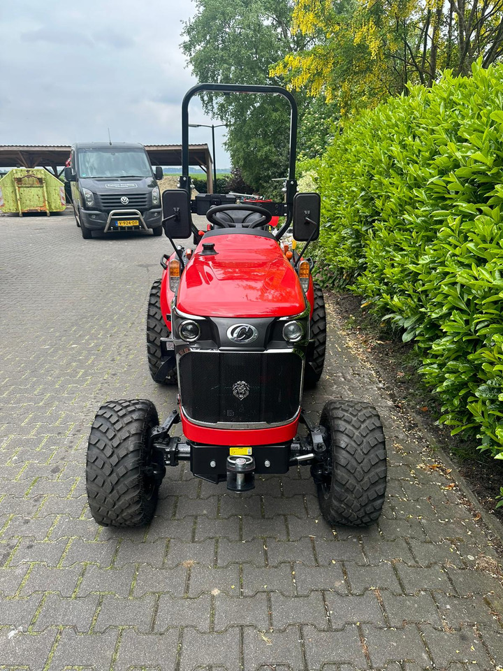 Captain - טרקטור קומפקטי: תמונה 3 Captain - טרקטור קומפקטי: תמונה 3