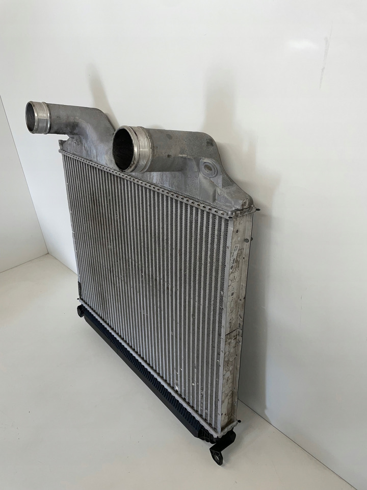 CHŁODNICA INTERCOLLER INTERKULER MAN TGS TGA - מקרר פנימי עבור משאית: תמונה 1 CHŁODNICA INTERCOLLER INTERKULER MAN TGS TGA - מקרר פנימי עבור משאית: תמונה 1