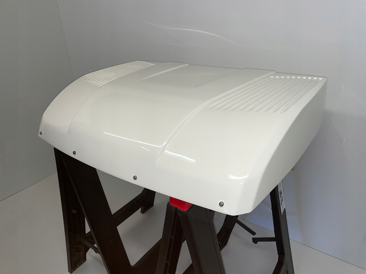 KLIMATYZACJA MAN SCANIA WAECO RT880 RT 880 - מדחס מזגן עבור משאית: תמונה 3 KLIMATYZACJA MAN SCANIA WAECO RT880 RT 880 - מדחס מזגן עבור משאית: תמונה 3