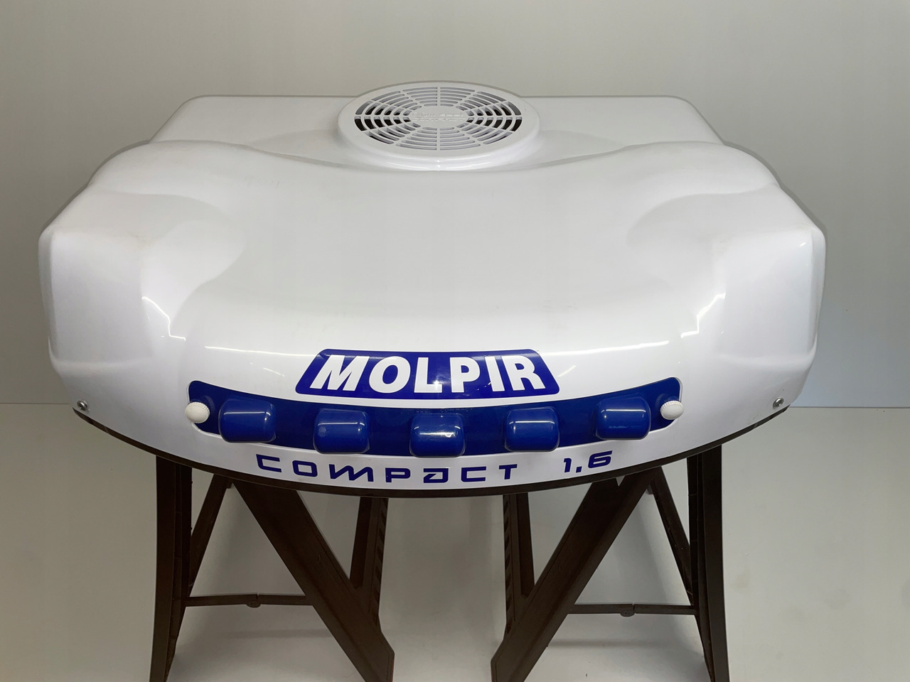 KLIMATYZACJA POSTOJOWA COMPACT 1,6 MOLPIR MAN SCANIA DAF IVECO - NOWA - - מדחס מזגן עבור משאית: תמונה 1 KLIMATYZACJA POSTOJOWA COMPACT 1,6 MOLPIR MAN SCANIA DAF IVECO - NOWA - - מדחס מזגן עבור משאית: תמונה 1