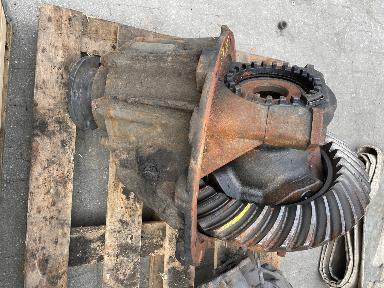 MAN TGX TGS TGA WKŁAD DYFERENCJAŁ MOSTU DYFER 38:15, 81350106301 - סרן אחורי עבור משאית: תמונה 3 MAN TGX TGS TGA WKŁAD DYFERENCJAŁ MOSTU DYFER 38:15, 81350106301 - סרן אחורי עבור משאית: תמונה 3