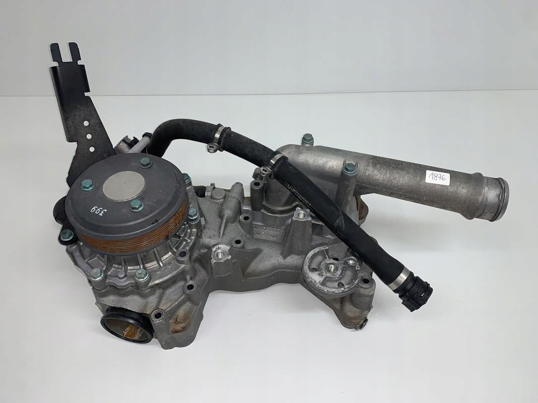 OBUDOWA POMPY WODY MAN TGX TGS EURO 6 D2676 - משאבת נוזל קירור עבור משאית: תמונה 1 OBUDOWA POMPY WODY MAN TGX TGS EURO 6 D2676 - משאבת נוזל קירור עבור משאית: תמונה 1