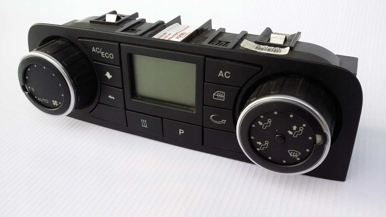 PANEL STEROWNIK KLIMATYZACJI MAN TGX TGS NR 970 - לוח מחוונים עבור משאית: תמונה 1 PANEL STEROWNIK KLIMATYZACJI MAN TGX TGS NR 970 - לוח מחוונים עבור משאית: תמונה 1