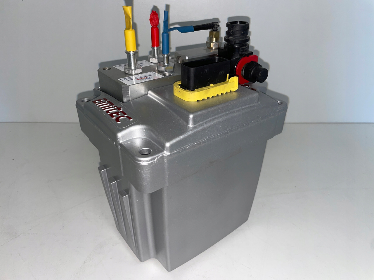 POMPA ADBLUE AD BLUE EMITEC MAN TGX TGS 81154036146 - גוף וחלק חיצוני עבור משאית: תמונה 3 POMPA ADBLUE AD BLUE EMITEC MAN TGX TGS 81154036146 - גוף וחלק חיצוני עבור משאית: תמונה 3