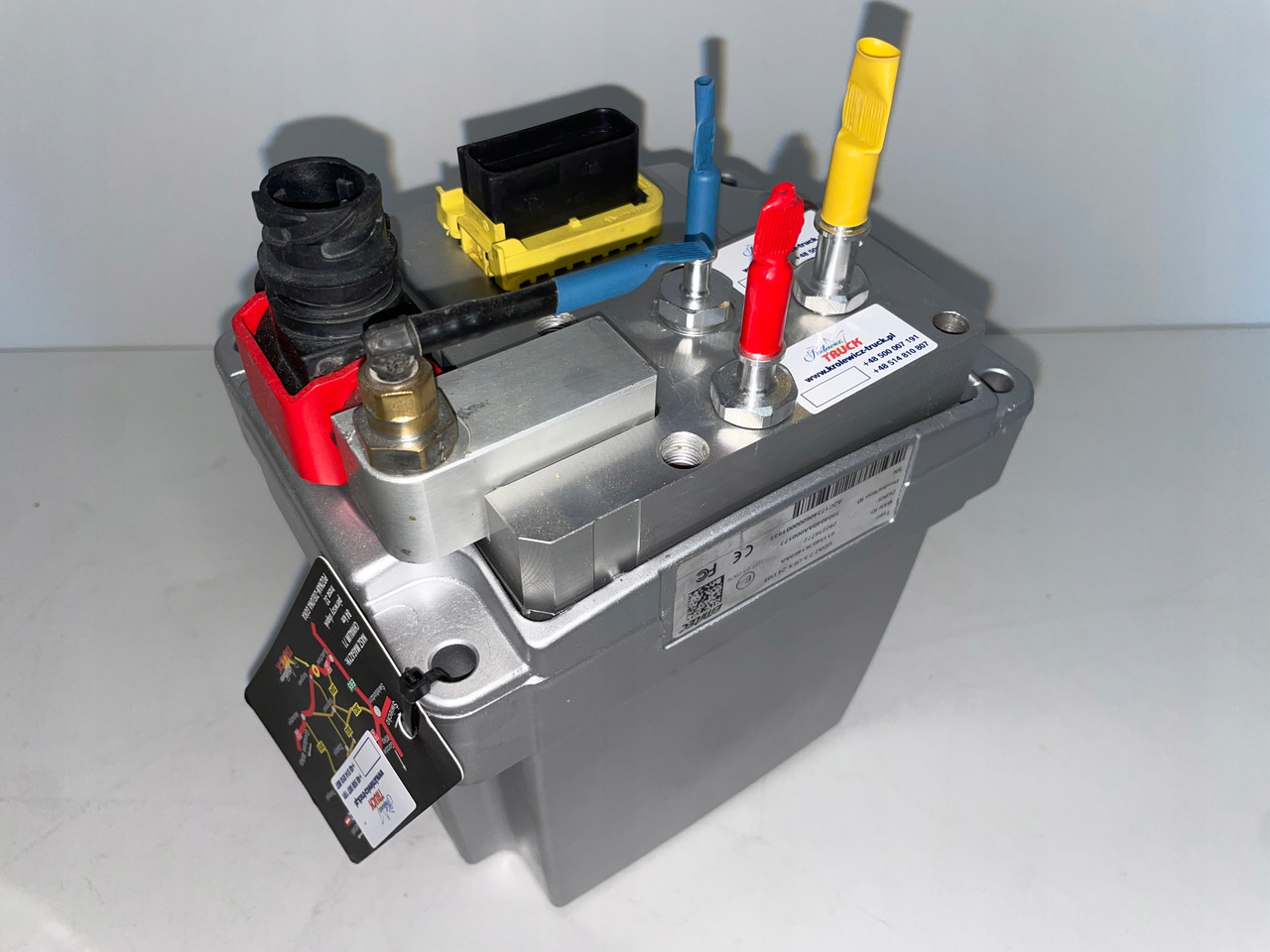 POMPA ADBLUE AD BLUE EMITEC MAN TGX TGS 81154036146 - גוף וחלק חיצוני עבור משאית: תמונה 2 POMPA ADBLUE AD BLUE EMITEC MAN TGX TGS 81154036146 - גוף וחלק חיצוני עבור משאית: תמונה 2