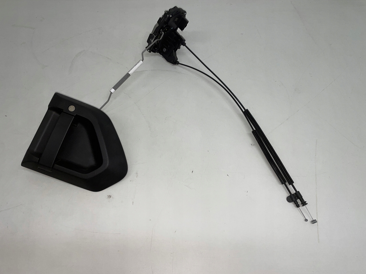 PRAWY CENTRALNY ZAMEK , KLAMKA LINKA MAN TGS TGX TGL TGM 3 TG3 - דלת וחלקים עבור משאית: תמונה 1 PRAWY CENTRALNY ZAMEK , KLAMKA LINKA MAN TGS TGX TGL TGM 3 TG3 - דלת וחלקים עבור משאית: תמונה 1