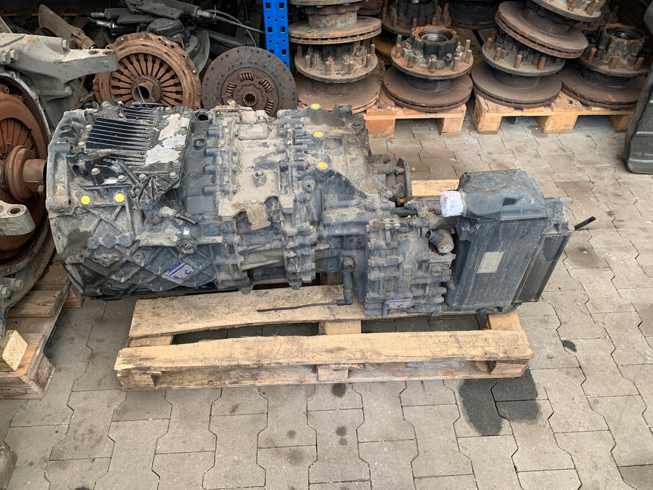 SKRZYNIA BIEGÓW AUTOMATYCZNA MAN TGX 12AS2131TD - תיבת הילוכים עבור משאית: תמונה 1 SKRZYNIA BIEGÓW AUTOMATYCZNA MAN TGX 12AS2131TD - תיבת הילוכים עבור משאית: תמונה 1