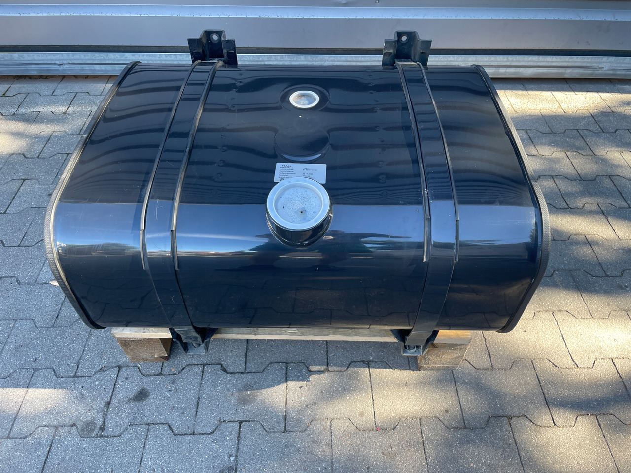 ZBIORNIK PALIWA MAN 150 L , L2000 TGL TGM 81122015818 - NOWY - - מכל דלק עבור משאית: תמונה 1 ZBIORNIK PALIWA MAN 150 L , L2000 TGL TGM 81122015818 - NOWY - - מכל דלק עבור משאית: תמונה 1