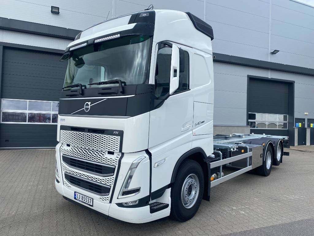 Volvo FH 540  - מוביל מכולות/ משאית החלפת גוף: תמונה 1 Volvo FH 540  - מוביל מכולות/ משאית החלפת גוף: תמונה 1