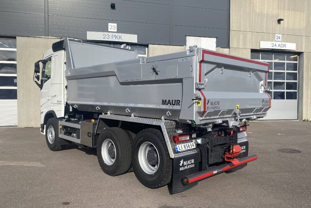 Volvo FH540 6x4  - מזהיר: תמונה 3 Volvo FH540 6x4  - מזהיר: תמונה 3