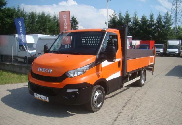 כלי רכב מסחרי מזהיר Iveco DAILY 35 C 3-STONNA WYWROTKA: תמונה 19 כלי רכב מסחרי מזהיר Iveco DAILY 35 C 3-STONNA WYWROTKA: תמונה 19