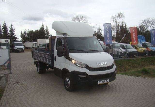 Iveco DAILY 50 C 17 3.0TDI 3-STONNA WYWROYKA - כלי רכב מסחרי מזהיר: תמונה 5 Iveco DAILY 50 C 17 3.0TDI 3-STONNA WYWROYKA - כלי רכב מסחרי מזהיר: תמונה 5
