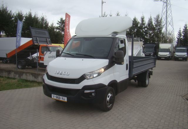 Iveco DAILY 50 C 17 3.0TDI 3-STONNA WYWROYKA - כלי רכב מסחרי מזהיר: תמונה 2 Iveco DAILY 50 C 17 3.0TDI 3-STONNA WYWROYKA - כלי רכב מסחרי מזהיר: תמונה 2
