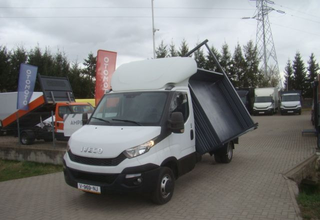 Iveco DAILY 50 C 17 3.0TDI 3-STONNA WYWROYKA - כלי רכב מסחרי מזהיר: תמונה 1 Iveco DAILY 50 C 17 3.0TDI 3-STONNA WYWROYKA - כלי רכב מסחרי מזהיר: תמונה 1