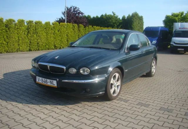 Jaguar X-Type - סדאן: תמונה 1 Jaguar X-Type - סדאן: תמונה 1