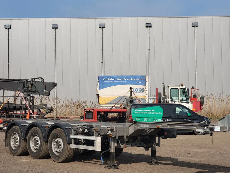 Lecitrailer SR3EC - סמיטריילר מוביל מכולות/ החלפת גוף: תמונה 3 Lecitrailer SR3EC - סמיטריילר מוביל מכולות/ החלפת גוף: תמונה 3