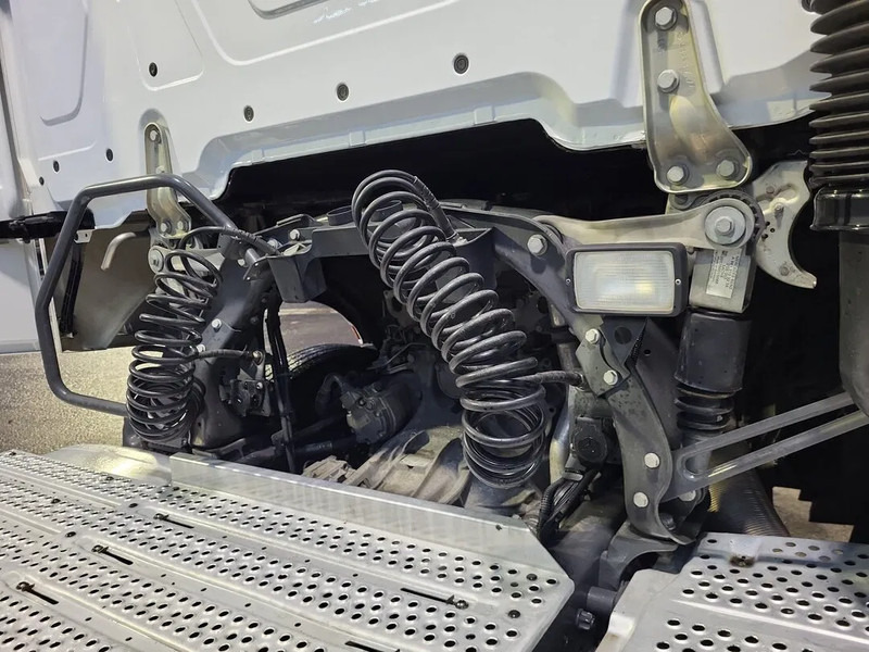 Mercedes-Benz Actros 1848 - יחידת טרקטור: תמונה 5 Mercedes-Benz Actros 1848 - יחידת טרקטור: תמונה 5