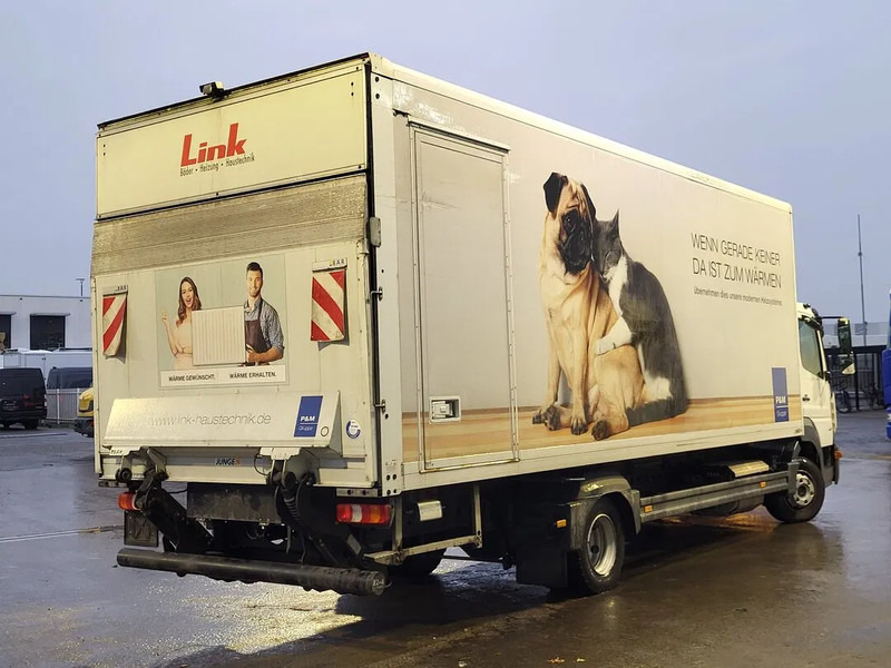 Mercedes-Benz Atego 818 Atego - משאית תיבה: תמונה 4 Mercedes-Benz Atego 818 Atego - משאית תיבה: תמונה 4